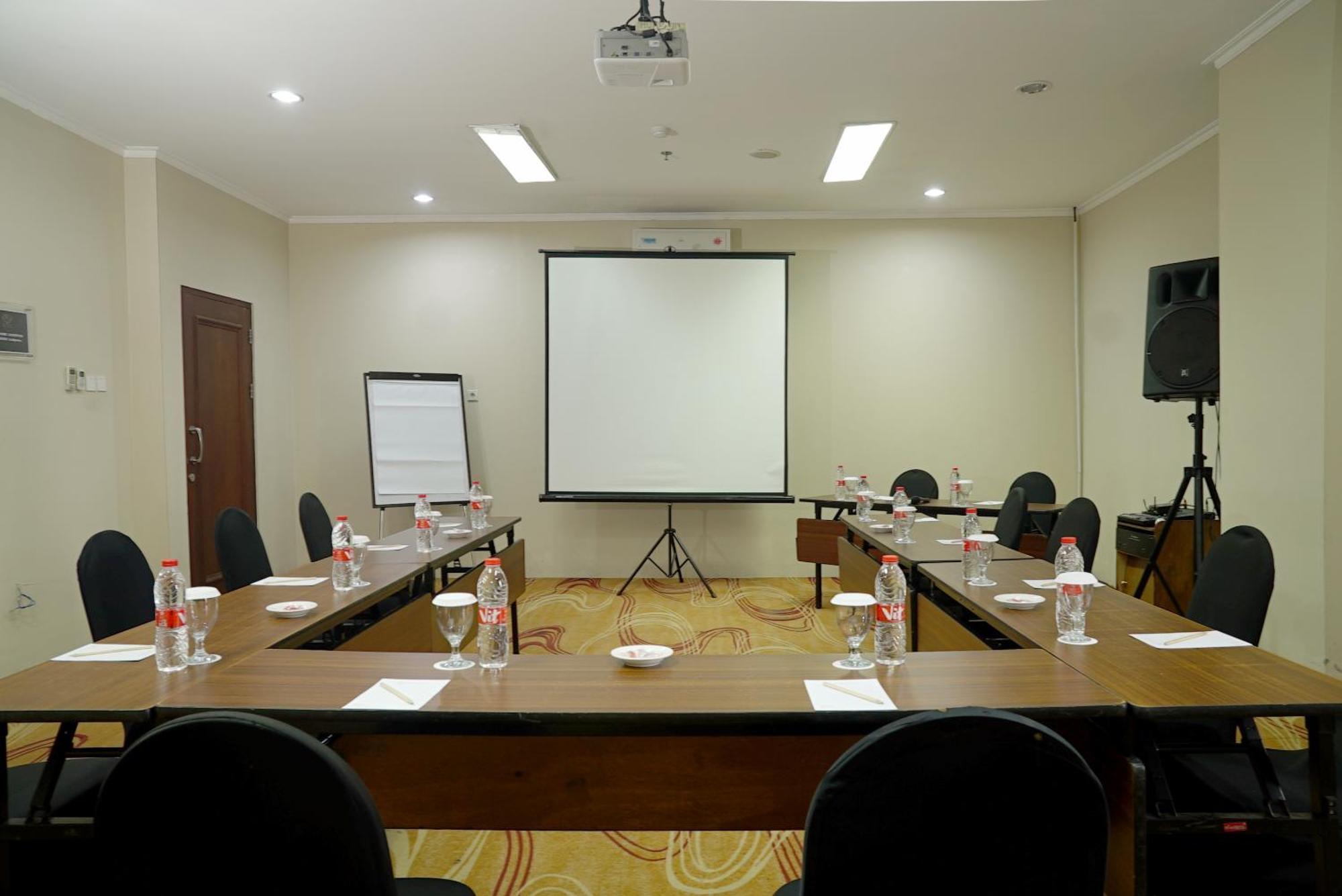 Riss Hotel Malioboro Yogyakarta Eksteriør bilde